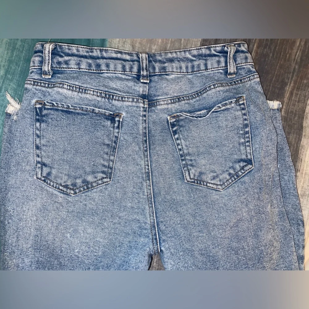 Skinny Jeans - Picture 2 of 3